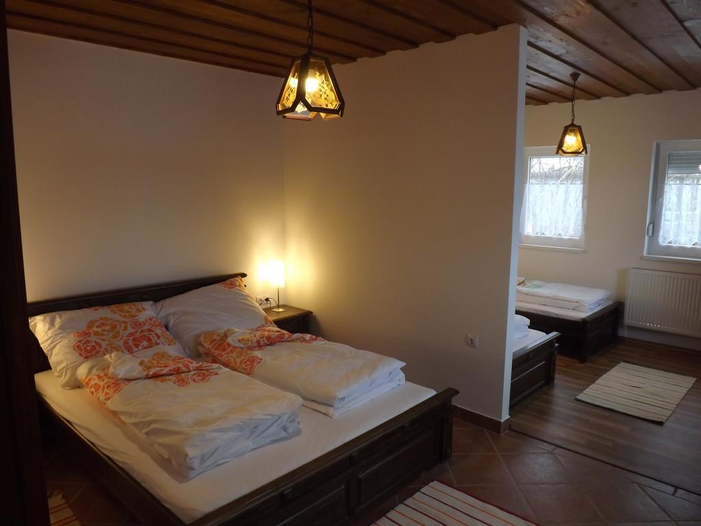 Nagybajcsi Körtefa Vendégház Quarto foto